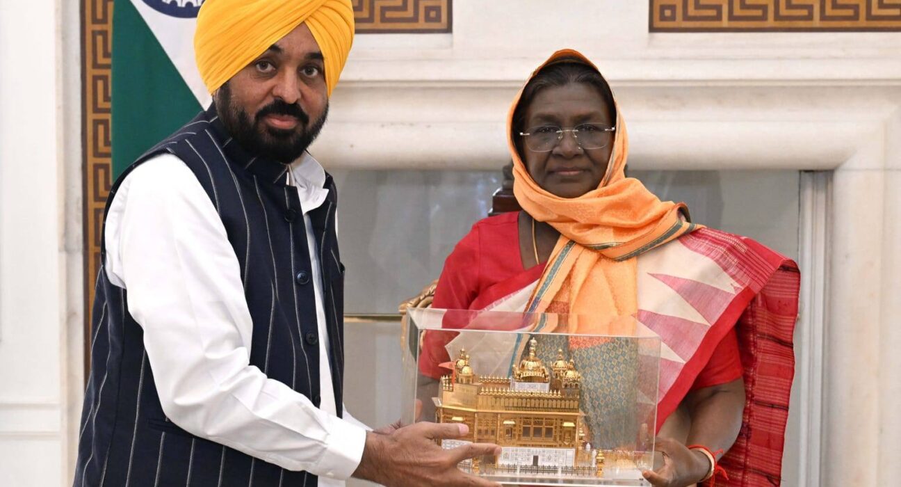 ਭਗਵੰਤ ਮਾਨ, ਰਾਸ਼ਟਰਪਤੀ ਨੂੰ ਮਿਲੇ